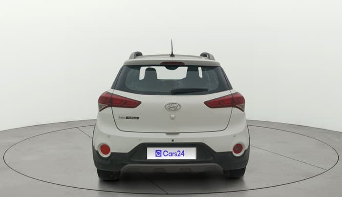 2016 Hyundai i20 Active 1.2 SX, Petrol, Manual, 73,127 km, Back/Rear