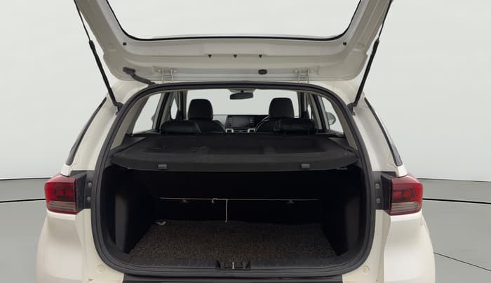 2021 KIA SONET HTX 1.5, Diesel, Manual, 99,945 km, Boot Open Zoomed View