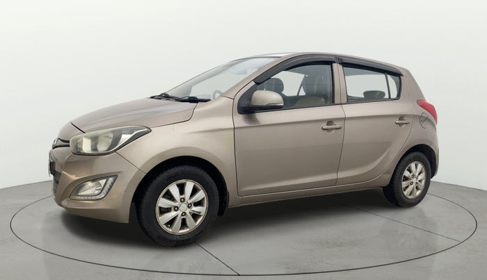 2013 Hyundai i20 SPORTZ 1.4 CRDI, Diesel, Manual, 1,48,956 km, Left Front Diagonal