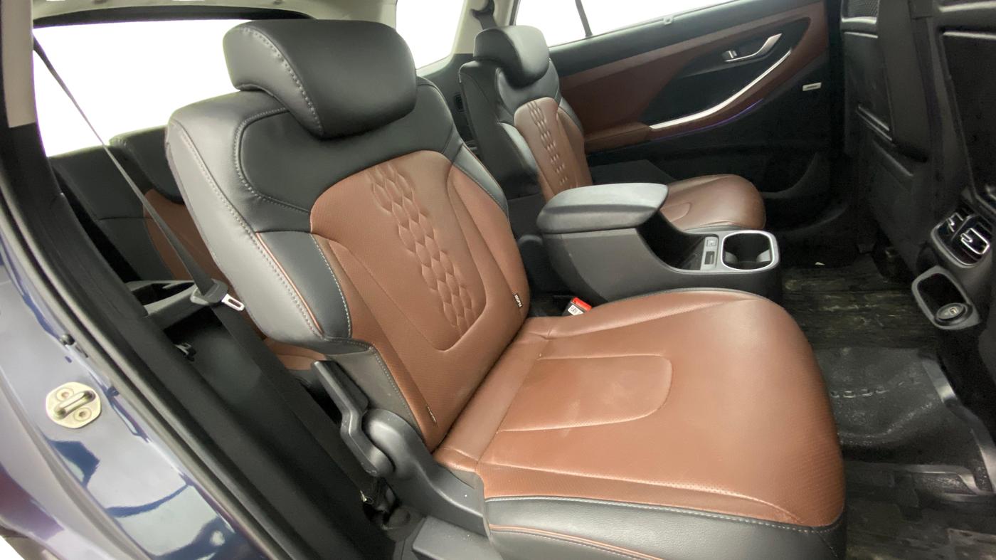 2021 Hyundai ALCAZAR 2.0 SIGNATURE (O) AT 6STR, Petrol, Automatic, 63,590 km, Right Side Rear Door Cabin