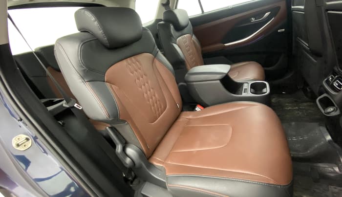2021 Hyundai ALCAZAR 2.0 SIGNATURE (O) AT 6STR, Petrol, Automatic, 63,502 km, Right Side Rear Door Cabin