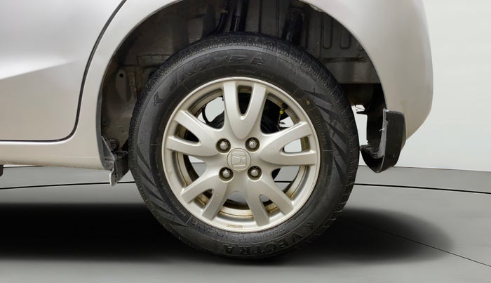 2016 Honda Brio VX MT, Petrol, Manual, 17,759 km, Left Rear Wheel