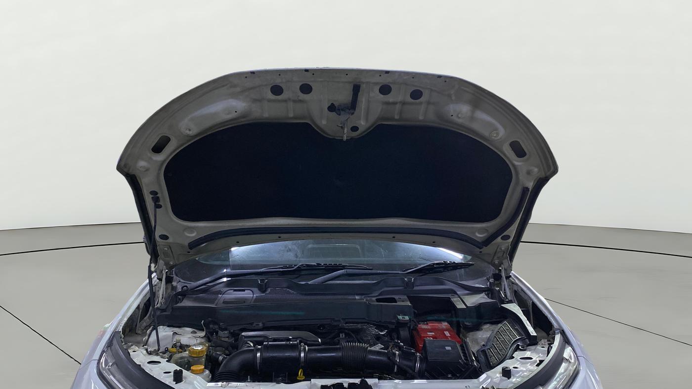2022 Tata Harrier XMA SUNROOF 2.0L KRYOTEC, Diesel, Automatic, 1,20,097 km, Open Bonet