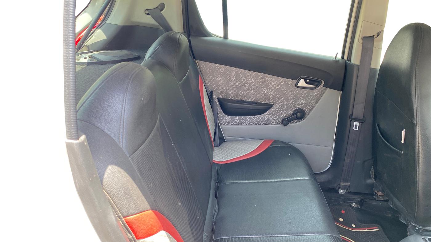 2018 Maruti Alto 800 LXI, Petrol, Manual, 36,145 km, Right Side Rear Door Cabin