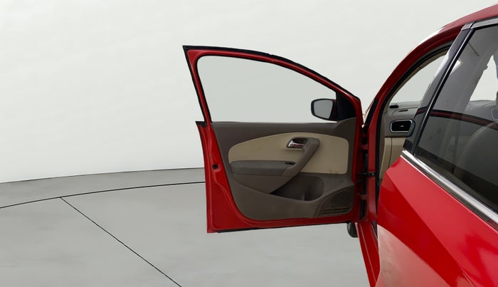 2012 Skoda Rapid ELEGANCE 1.6 TDI CR MT, Diesel, Manual, 64,358 km, LHS Front Door