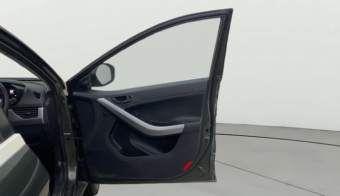 2023 Tata NEXON XM PETROL, Petrol, Manual, 22,115 km, RHS Front Door