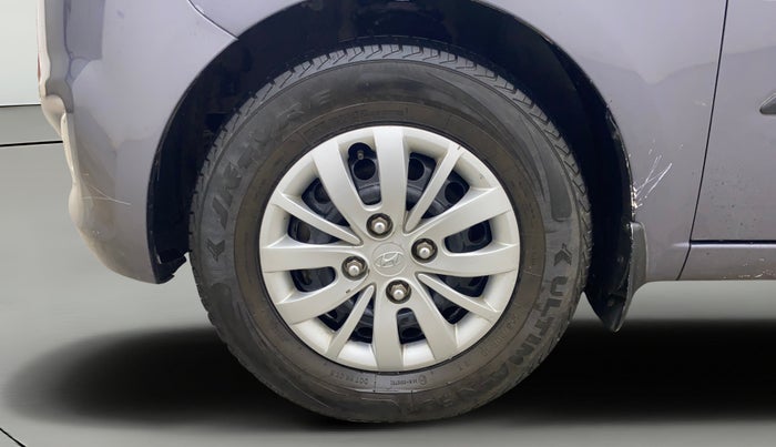 2014 Hyundai i10 SPORTZ 1.1, Petrol, Manual, 28,564 km, Left Front Wheel