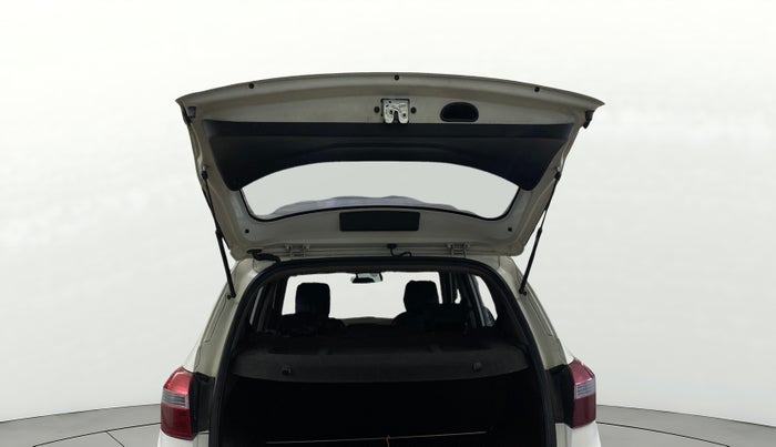 2016 Hyundai Creta SX PLUS 1.6 PETROL, Petrol, Manual, 1,05,447 km, Boot Door Open