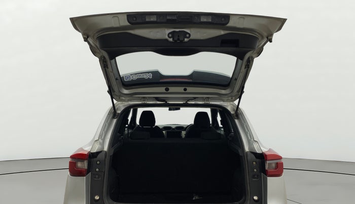 2021 Nissan MAGNITE XE, Petrol, Manual, 1,12,912 km, Boot Door Open