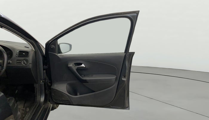 2018 Volkswagen Polo TRENDLINE 1.2L PETROL, Petrol, Manual, 70,719 km, RHS Front Door