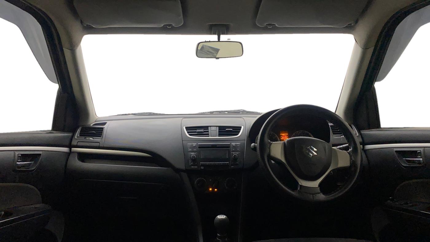 2017 Maruti Swift VXI, Petrol, Manual, 97,134 km, Dashboard