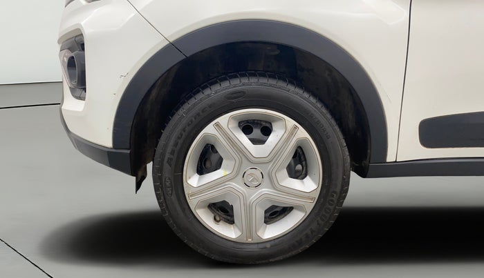 2021 Tata NEXON XM PETROL, Petrol, Manual, 34,367 km, Left Front Wheel