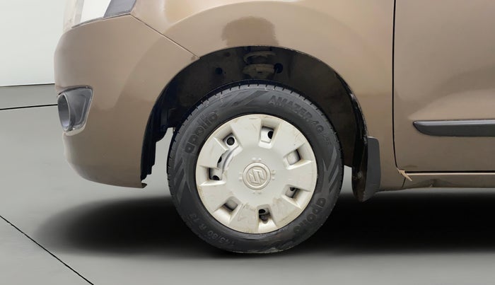 2017 Maruti Wagon R 1.0 LXI CNG, CNG, Manual, 95,496 km, Left Front Wheel