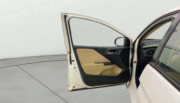 2017 Honda City 1.5L I-VTEC V MT, Petrol, Manual, 1,13,594 km, LHS Front Door