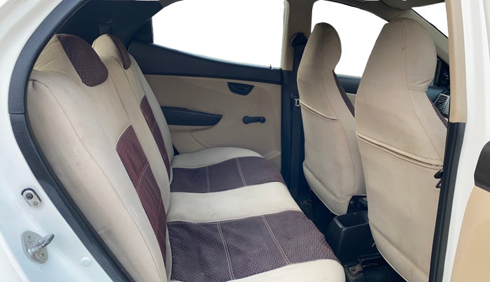 2013 Hyundai Eon MAGNA +, Petrol, Manual, 40,001 km, Right Side Rear Door Cabin