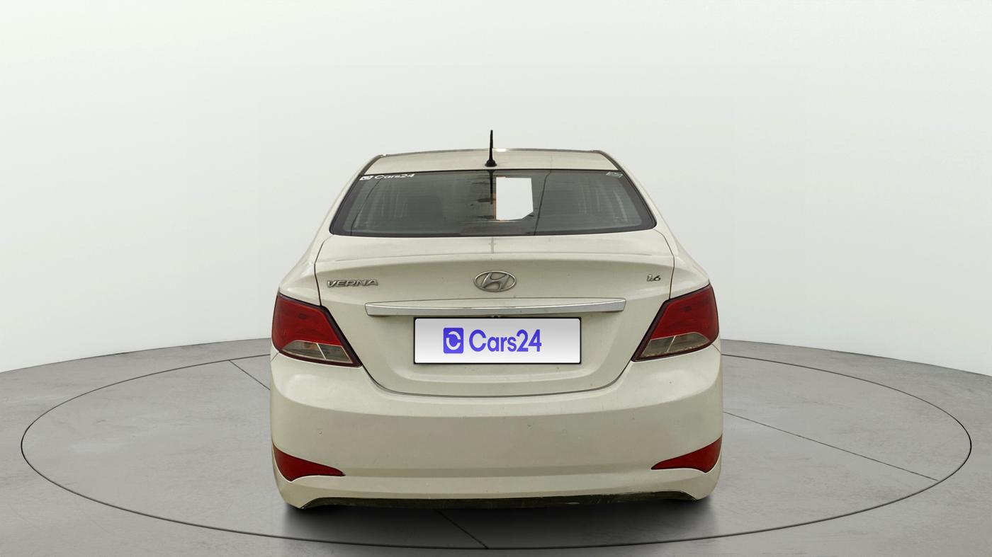 2015 Hyundai Verna FLUIDIC 4S 1.6 VTVT S(O), CNG, Manual, 46,565 km, Back/Rear