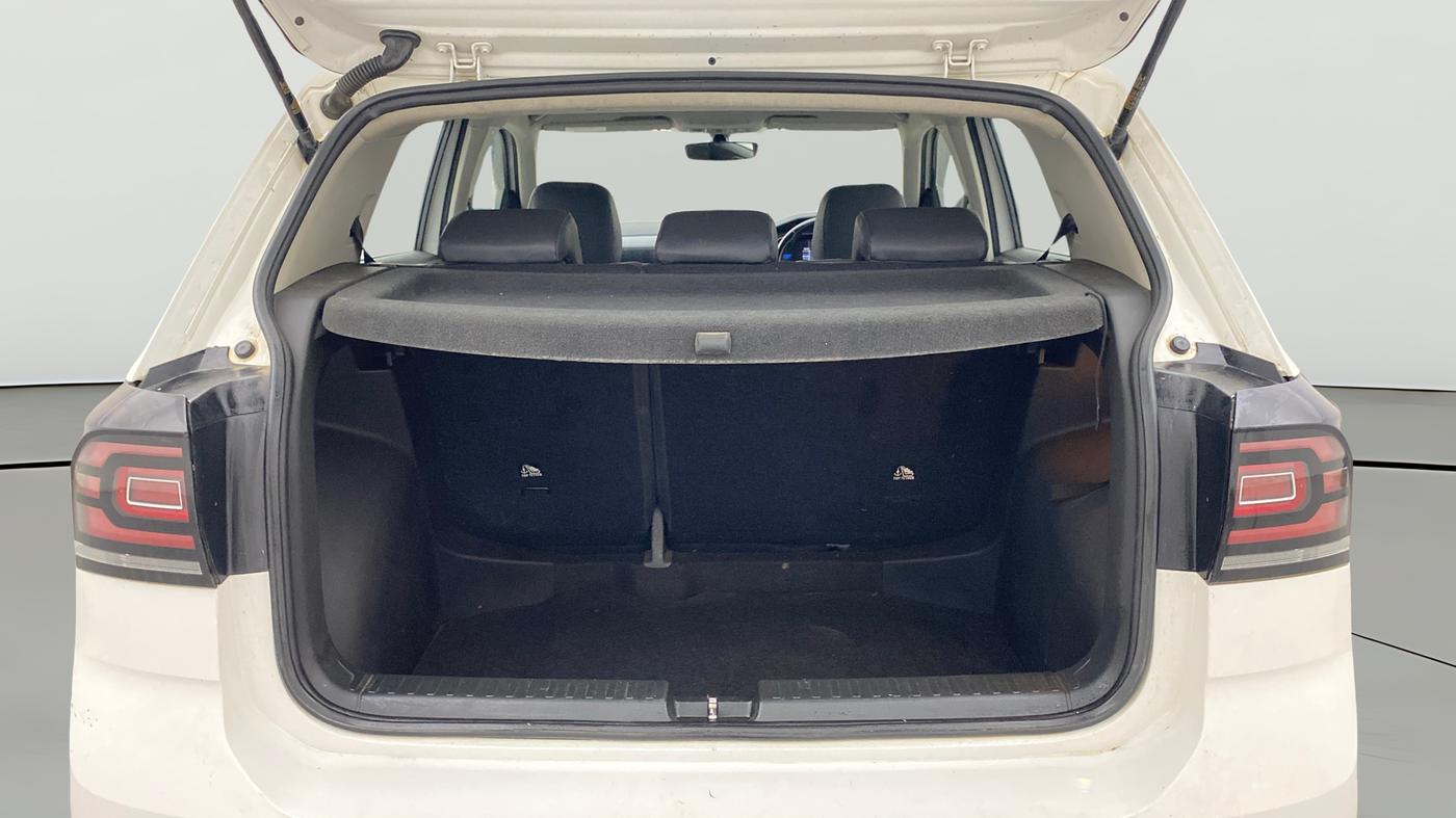 2022 Volkswagen TAIGUN TOPLINE 1.0 TSI MT, Petrol, Manual, 1,35,666 km, Boot Open Zoomed View