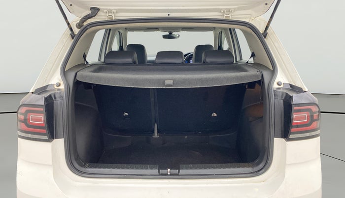 2022 Volkswagen TAIGUN TOPLINE 1.0 TSI MT, Petrol, Manual, 1,36,897 km, Boot Open Zoomed View