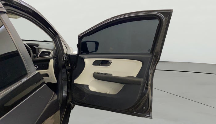 2021 Tata ALTROZ XZ PLUS PETROL, Petrol, Manual, 35,251 km, RHS Front Door