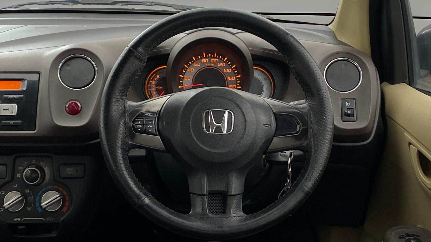 2013 Honda Brio S MT, Petrol, Manual, 67,647 km, Steering Wheel Close Up