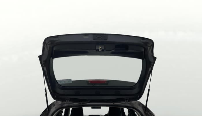 2022 Maruti Baleno ZETA PETROL 1.2, Petrol, Manual, 33,911 km, Boot Door Open