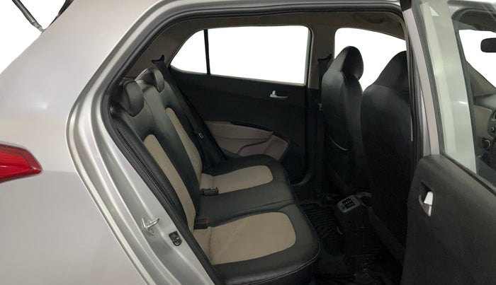 2018 Hyundai Grand i10 SPORTZ AT 1.2 KAPPA VTVT, Petrol, Automatic, 63,474 km, Right Side Rear Door Cabin