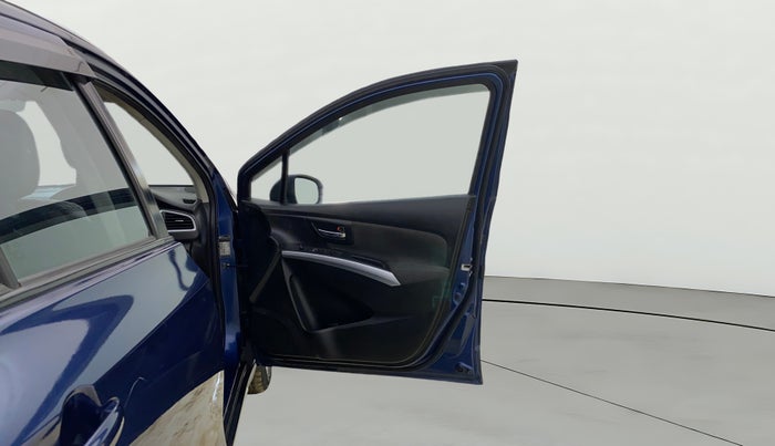 2022 Maruti S Cross ZETA 1.5, Petrol, Manual, 87,740 km, RHS Front Door