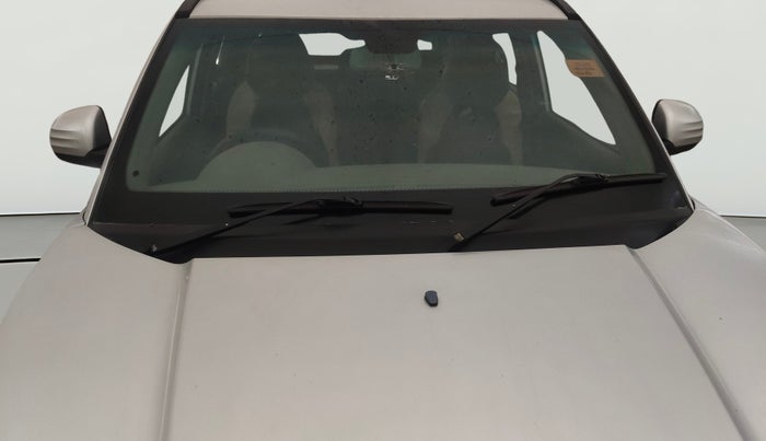 2016 Mahindra Kuv100 K6 D 6 STR, Diesel, Manual, 94,339 km, Front Windshield