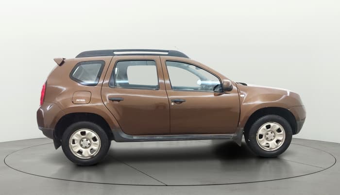 2013 Renault Duster RXL PETROL, Petrol, Manual, 90,873 km, Right Side View
