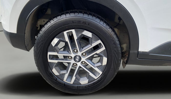 2024 Hyundai VENUE SX (O) 1.0 TURBO DCT, Petrol, Automatic, 80,263 km, Right Rear Wheel