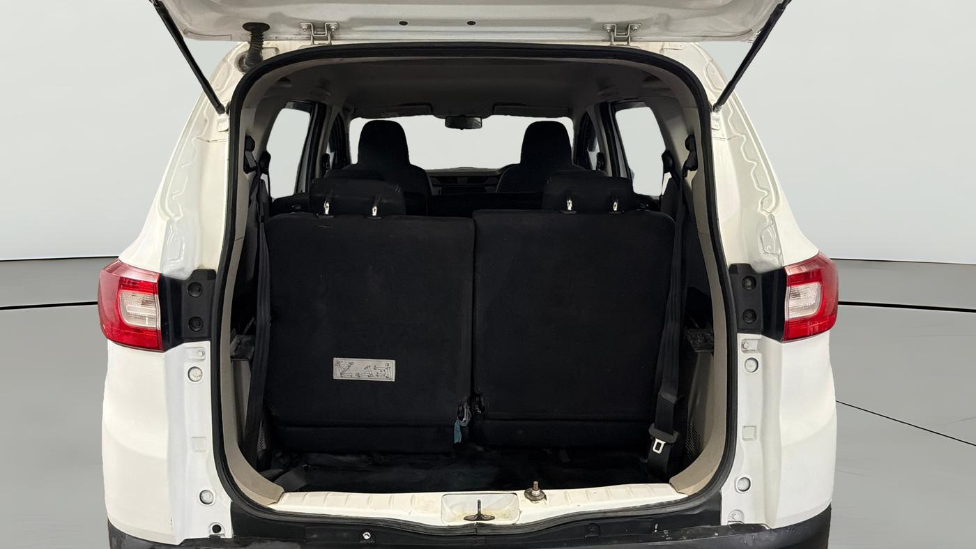 2024 Renault TRIBER RXT, Petrol, Manual, 86,474 km, Boot Open Zoomed View