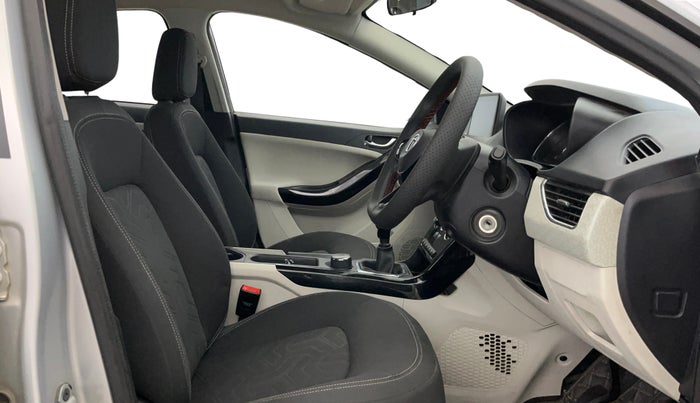 2020 Tata NEXON XZ PETROL, Petrol, Manual, 57,579 km, Right Side Front Door Cabin