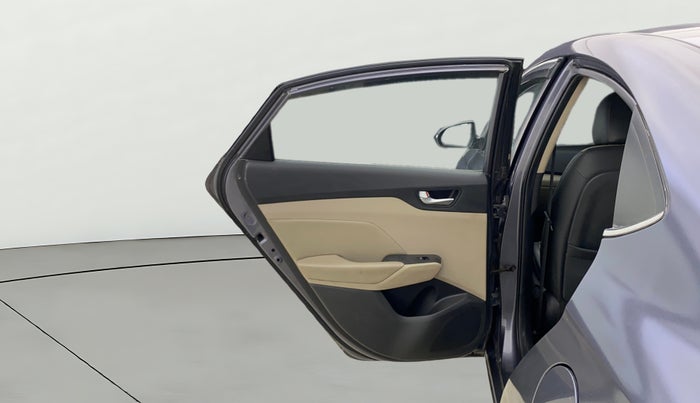 2018 Hyundai Verna 1.6 VTVT SX O, Petrol, Manual, 75,988 km, LHS Rear Door