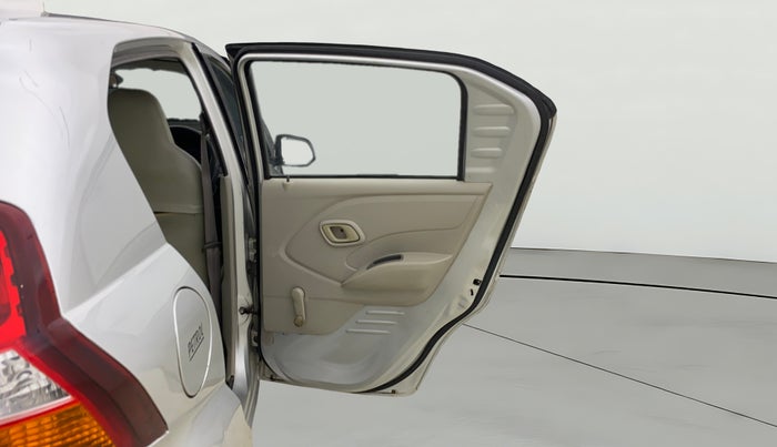 2017 Datsun Redi Go S, Petrol, Manual, 67,495 km, RHS Rear Door