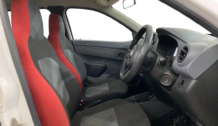 2020 Renault Kwid RXT 1.0 AMT (O), Petrol, Automatic, 54,112 km, Right Side Front Door Cabin