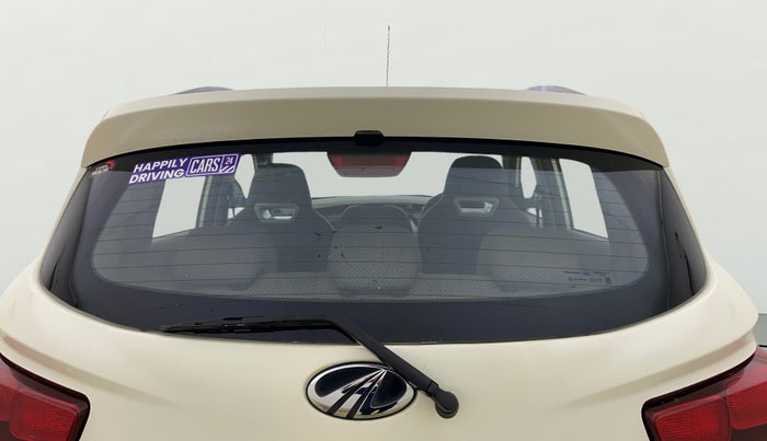 2017 Mahindra Kuv100 K6 PLUS 6 STR, Petrol, Manual, 1,23,281 km, Rear Windshield