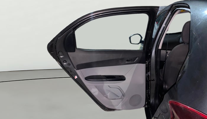 2023 Tata Tiago XTA PETROL, CNG, Automatic, 31,046 km, LHS Rear Door