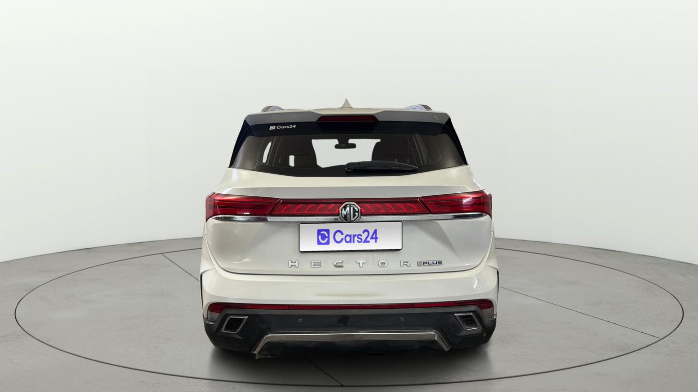 2023 MG HECTOR PLUS SHARP PRO 1.5 PETROL TURBO CVT 6 STR, Petrol, Automatic, 43,197 km, Back/Rear