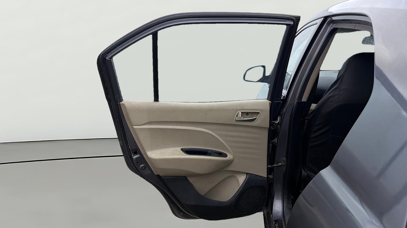 2018 Hyundai NEW SANTRO MAGNA AMT, Petrol, Automatic, 43,103 km, LHS Rear Door