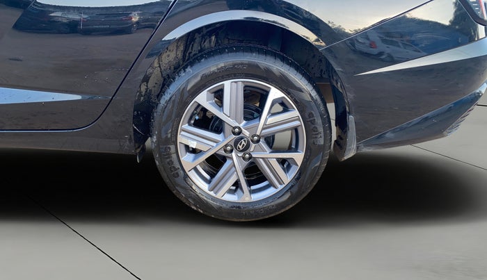 2023 Hyundai Verna SX 1.5 Turbo Petrol MT, Petrol, Manual, 24,627 km, Left Rear Wheel