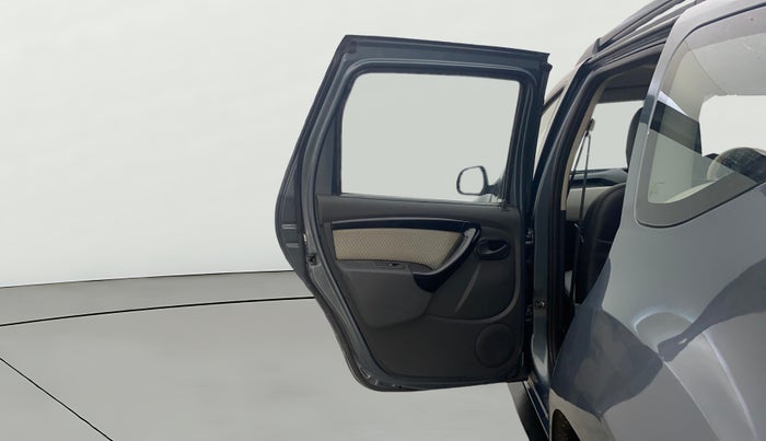 2015 Renault Duster 85 PS RXL DIESEL, Diesel, Manual, 67,785 km, LHS Rear Door