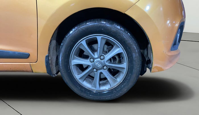 2014 Hyundai Grand i10 ASTA 1.2 KAPPA VTVT, Petrol, Manual, 1,05,349 km, Right Front Wheel