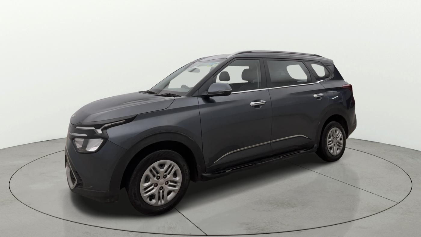 2022 KIA CARENS PRESTIGE 1.5 PETROL 7 STR, Petrol, Manual, 34,307 km, Left Front Diagonal