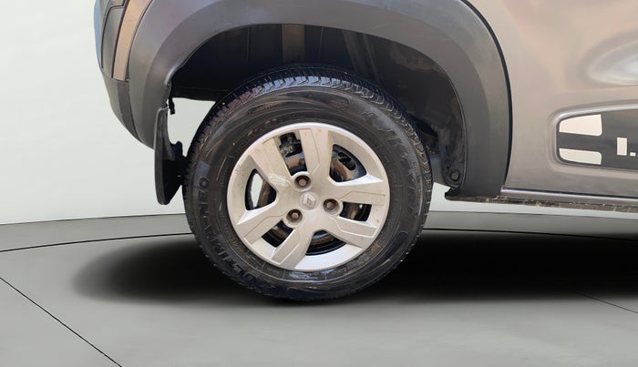 2017 Renault Kwid RXT 1.0, Petrol, Manual, 72,218 km, Right Rear Wheel