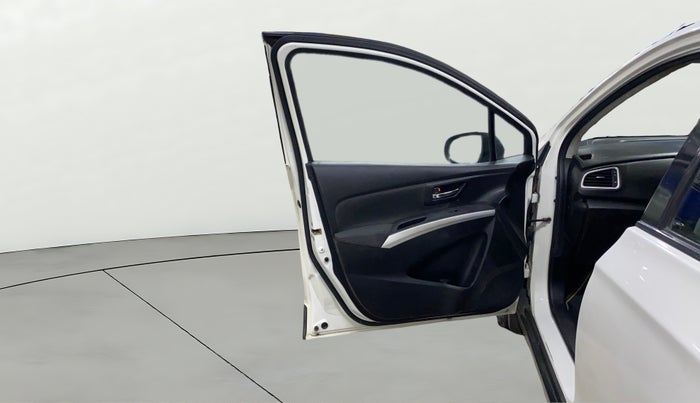 2017 Maruti S Cross ZETA 1.3, Diesel, Manual, 83,875 km, LHS Front Door