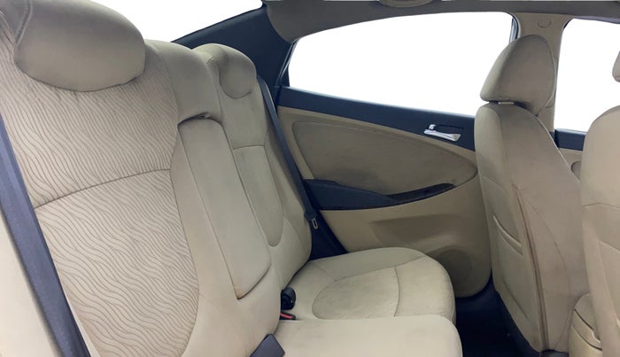 2013 Hyundai Verna FLUIDIC VTVT 1.6 EX AT, Petrol, Automatic, 91,928 km, Right Side Rear Door Cabin
