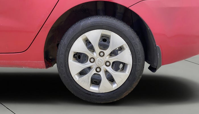 2018 Hyundai Xcent S AT 1.2, Petrol, Automatic, 26,828 km, Left Rear Wheel