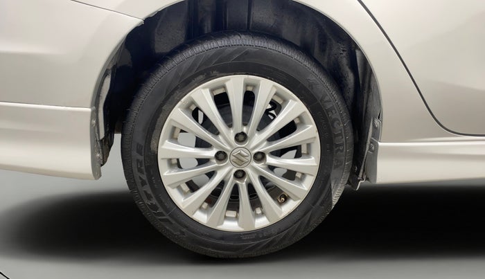 2017 Maruti Ciaz ZETA 1.4  AT PETROL, Petrol, Automatic, 88,506 km, Right Rear Wheel