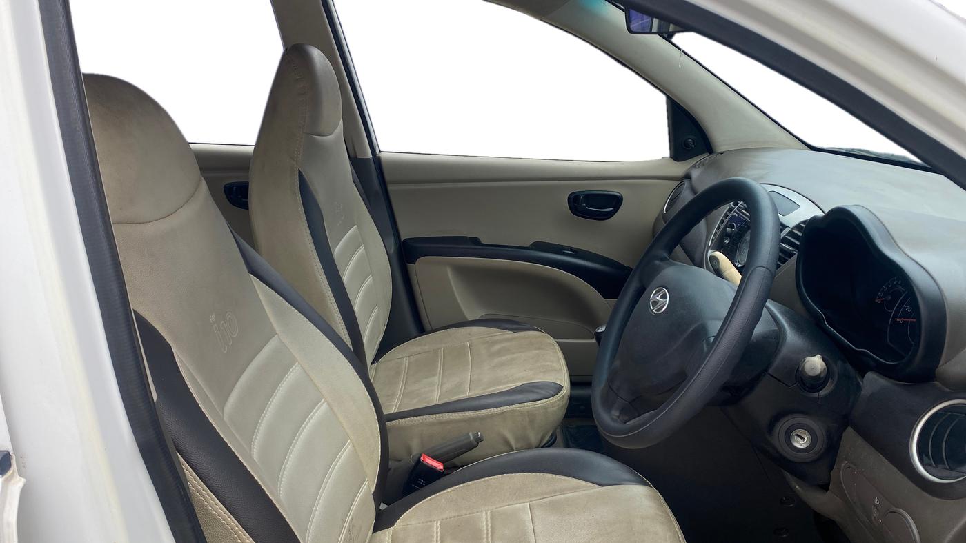 2014 Hyundai i10 MAGNA 1.1, Petrol, Manual, 63,382 km, Right Side Front Door Cabin