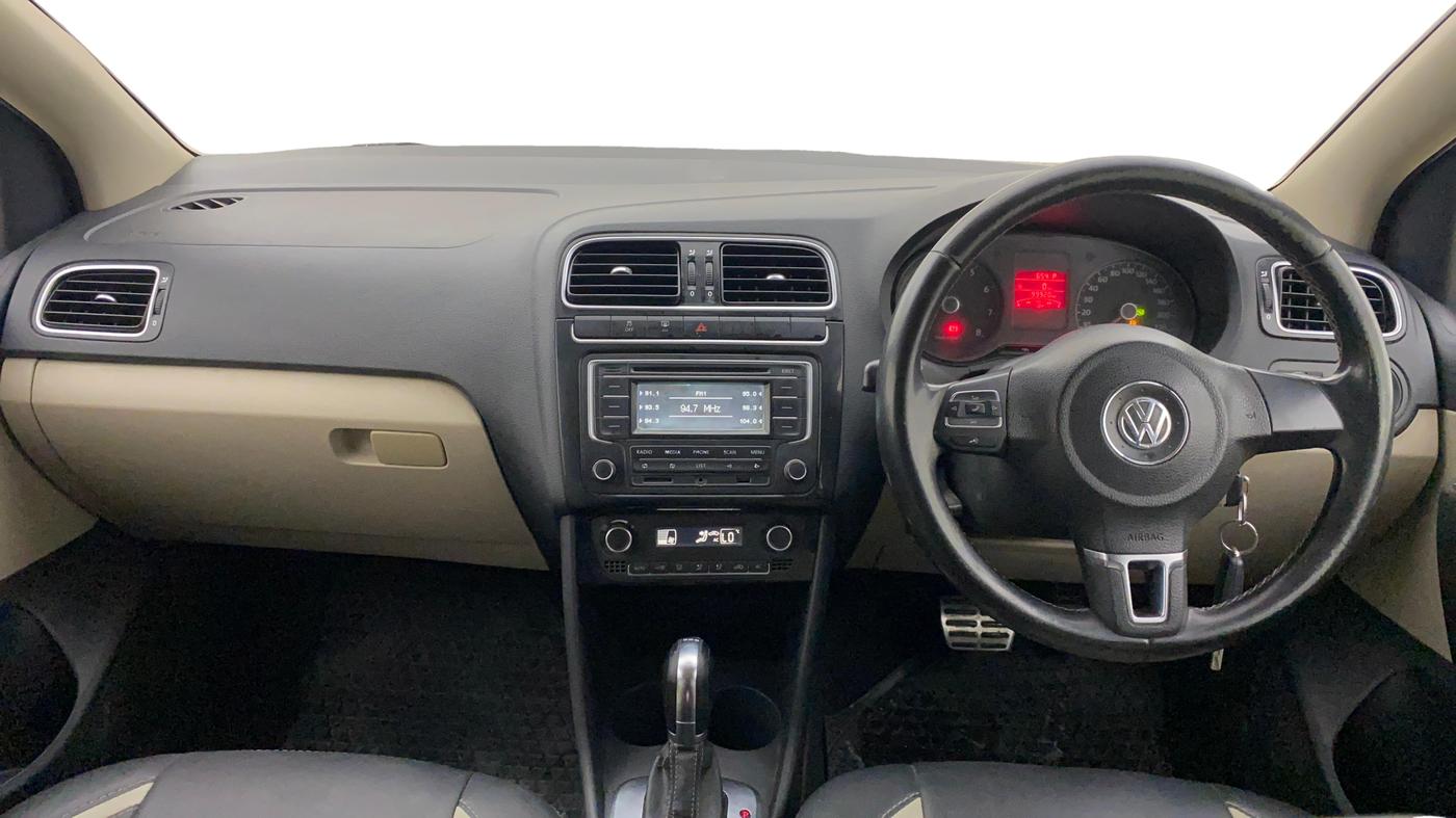 2013 Volkswagen Polo GT TSI AT, Petrol, Automatic, 99,849 km, Dashboard